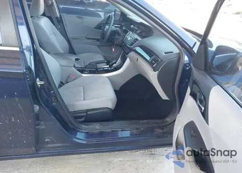 2016 Honda Accord Lx z USA, uszkodzony, nr VIN 1HGCR2F39GA221070